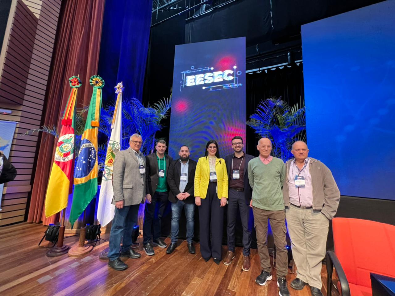 • Presidente da SEAAQ, Eng. Op. Mec. de Máq. Constante Luiz Sbabo  • presidente da Aeane, Eng. Agr. Adriano Callegari  • coordenador-adjunto do CDER-RS, Eng. Civ. e Seg. Trab. Alex Gobbato  • presidente do CREA-RS, Eng. Amb. Nanci Walter  • coordenador CDER-RS, Eng. Civ. Léo Azeredo  • Inspetor-chefe de Caxias do Sul, Eng. Mec. e Eng. Seg. Trab. Amarildo Galdino Tomaz  • 1º diretor-financeiro CREA-RS, Eng. Eletric. Fernando Luiz Carvalho da Silva